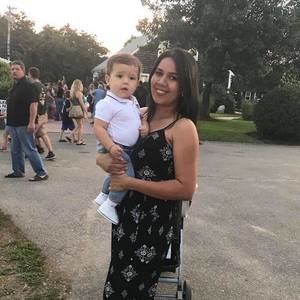 Meet your Posher, Lorraine